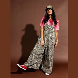 Dressed in LALA Leopard Overalls 🐆 Wide Leg Boho Festival XL